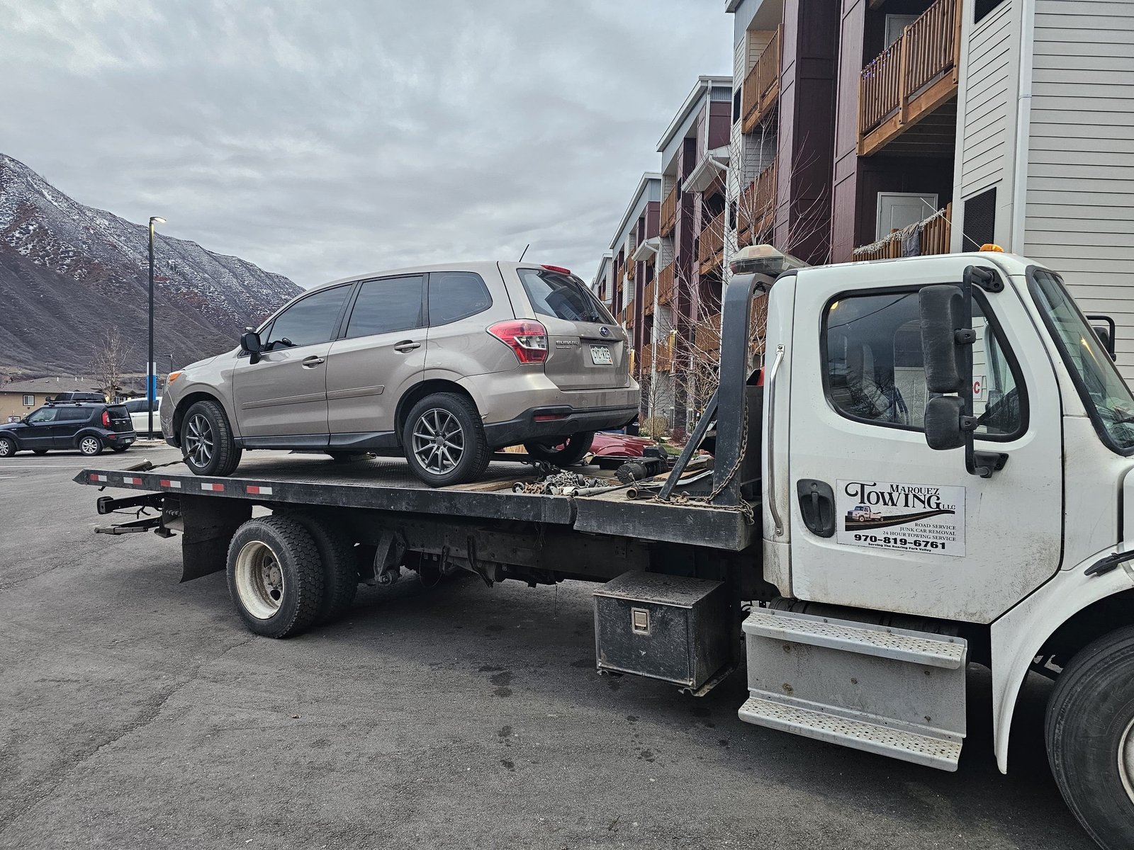 Marquez Towing flatbed service